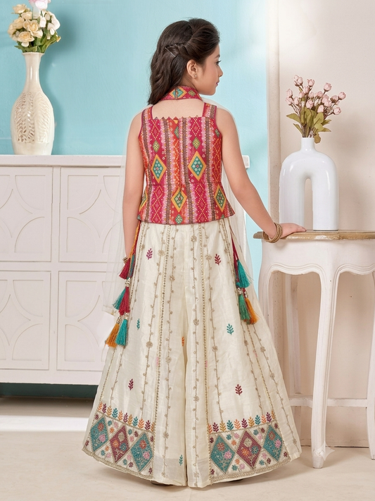 Girls Printed Regular Top with Palazzos & With Dupatta