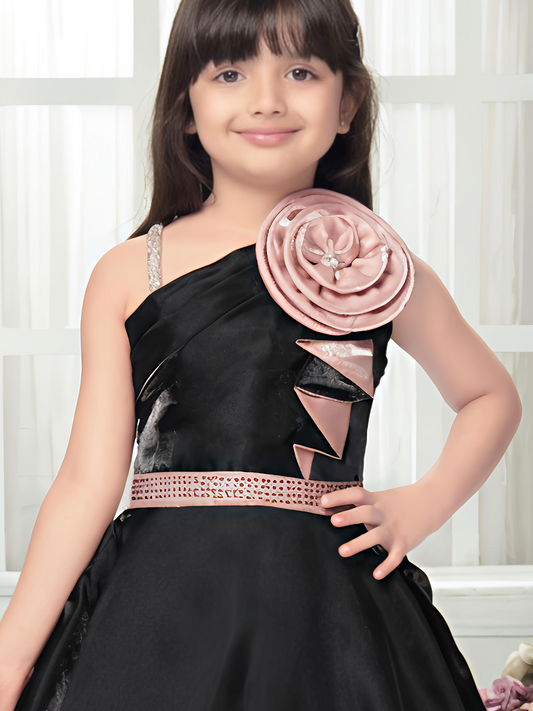 Black One-Shoulder Gown with Rose Appliqué for Girls