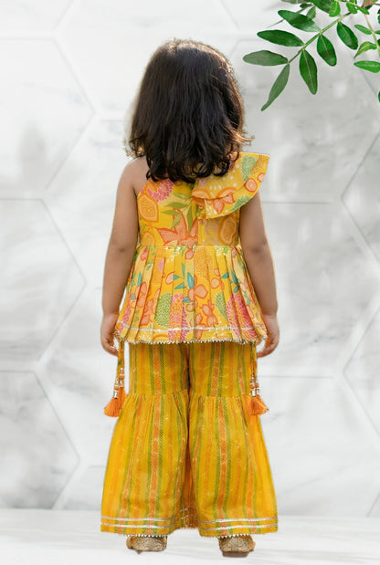 Girls Floral Printed Regular Gotta Patti Pure Cotton Kurta with Sharara
