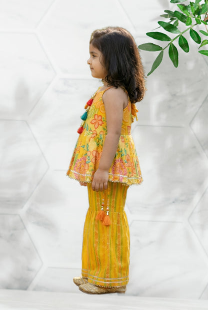 Girls Floral Printed Regular Gotta Patti Pure Cotton Kurta with Sharara